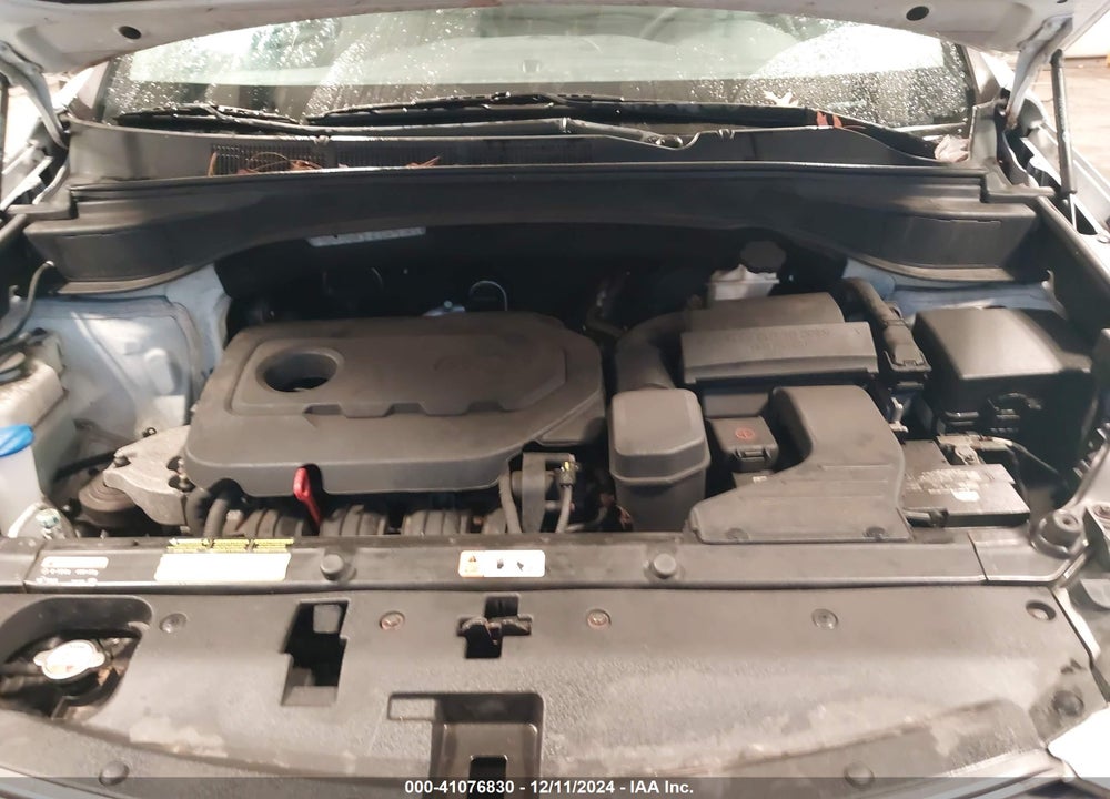 2017 HYUNDAI SANTA FE SPORT 2.4L VIN: 5NMZUDLB0HH021751