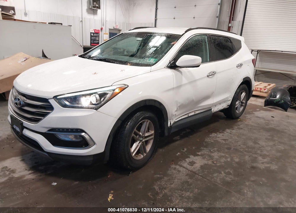 2017 HYUNDAI SANTA FE SPORT 2.4L VIN: 5NMZUDLB0HH021751