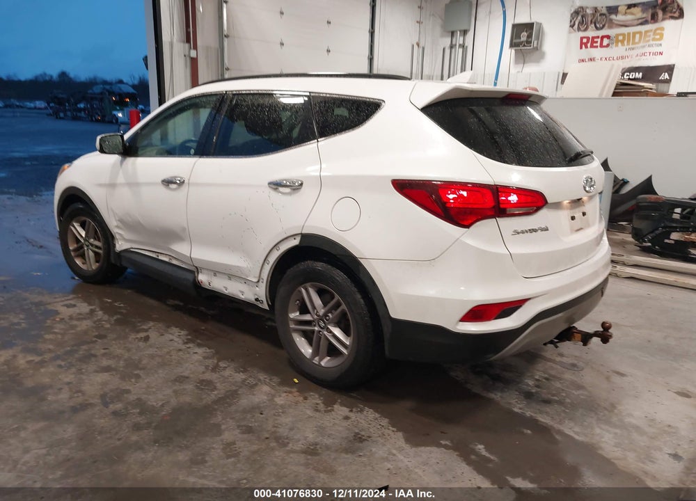 2017 HYUNDAI SANTA FE SPORT 2.4L VIN: 5NMZUDLB0HH021751
