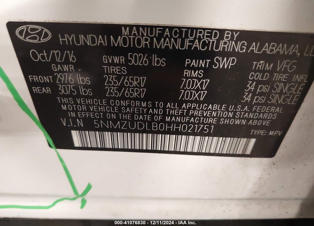 2017 HYUNDAI SANTA FE SPORT 2.4L VIN: 5NMZUDLB0HH021751