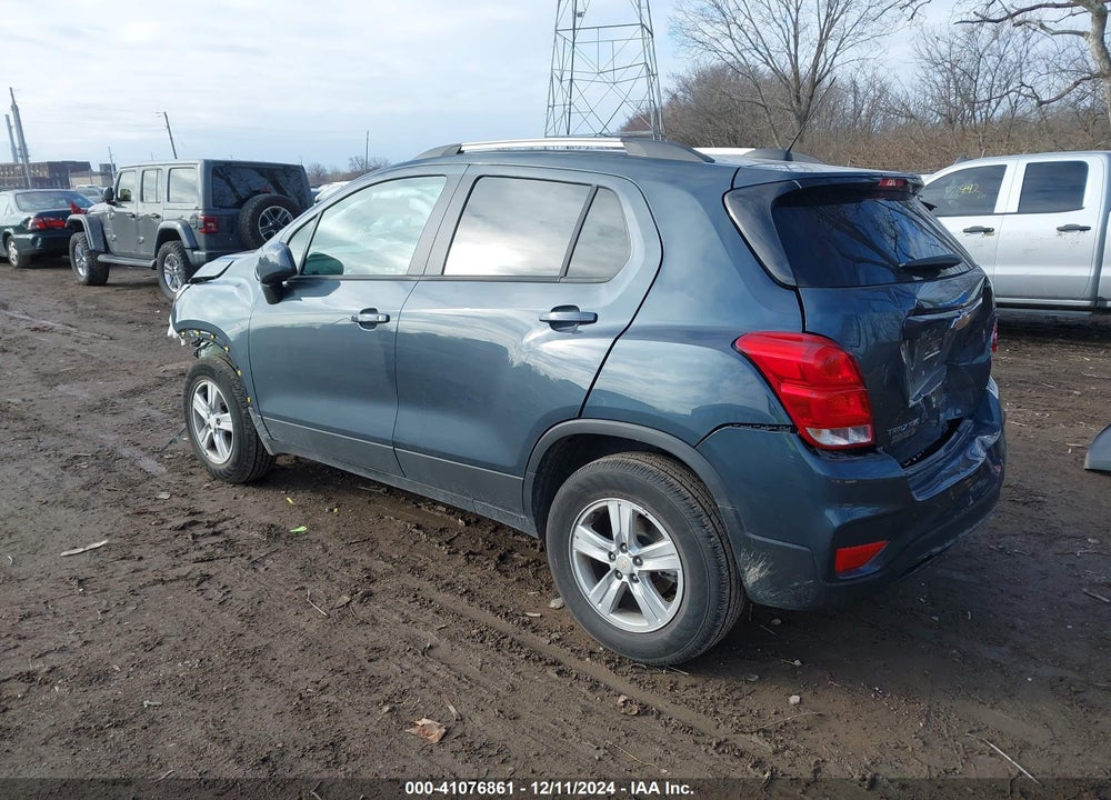 2022 CHEVROLET TRAX AWD LT VIN: KL7CJPSM8NB517655