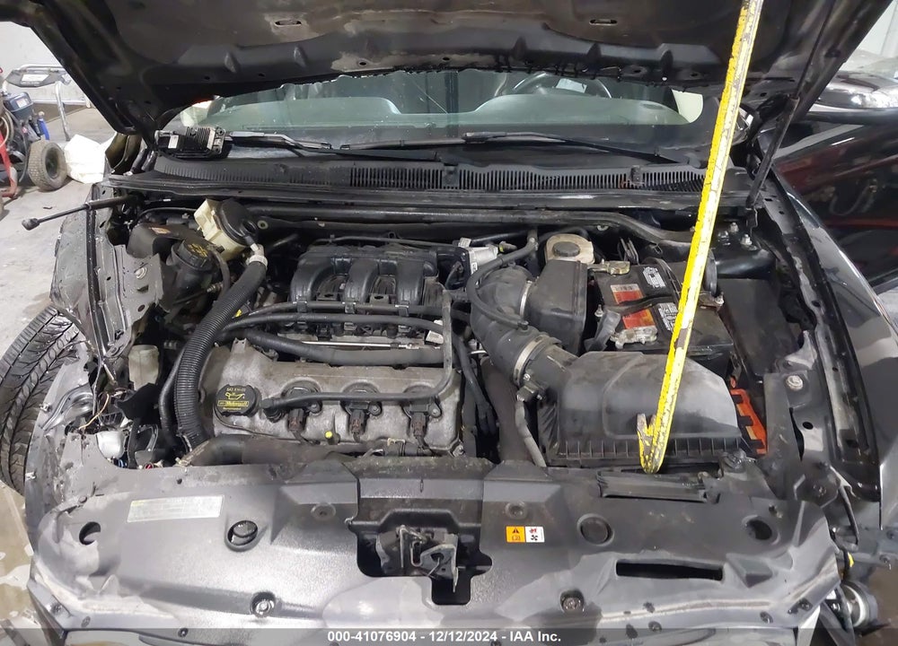 2010 FORD TAURUS LIMITED VIN: 1FAHP2JW7AG155088