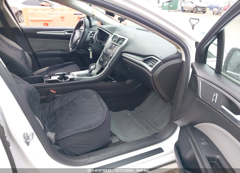 2016 FORD FUSION S VIN: 3FA6P0G74GR239219