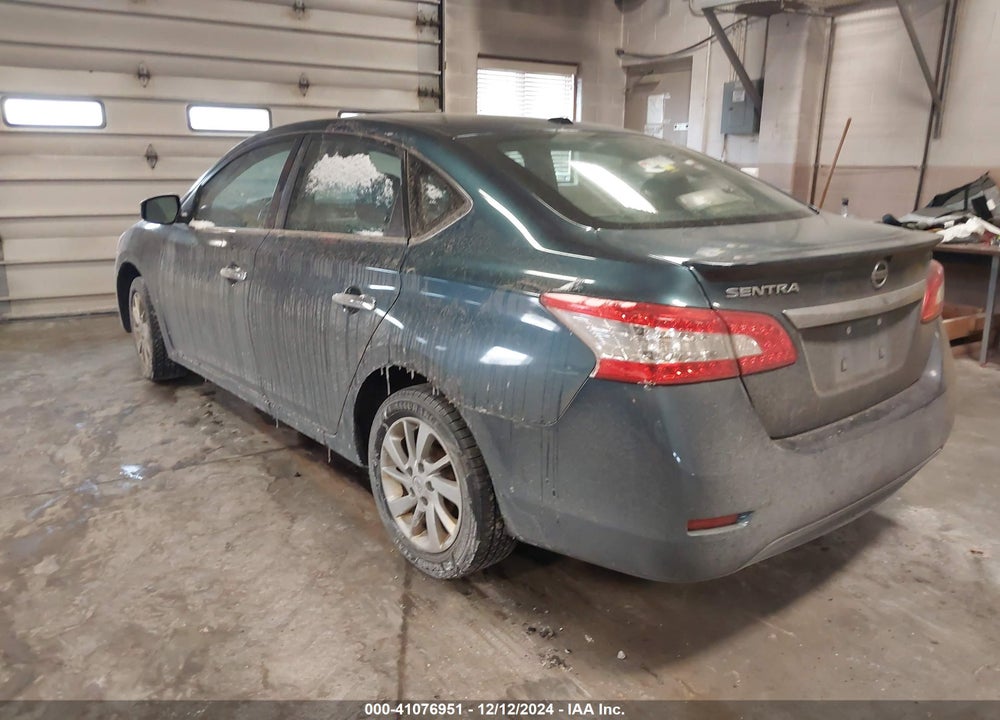 2015 NISSAN SENTRA SV VIN: 3N1AB7AP4FY215627