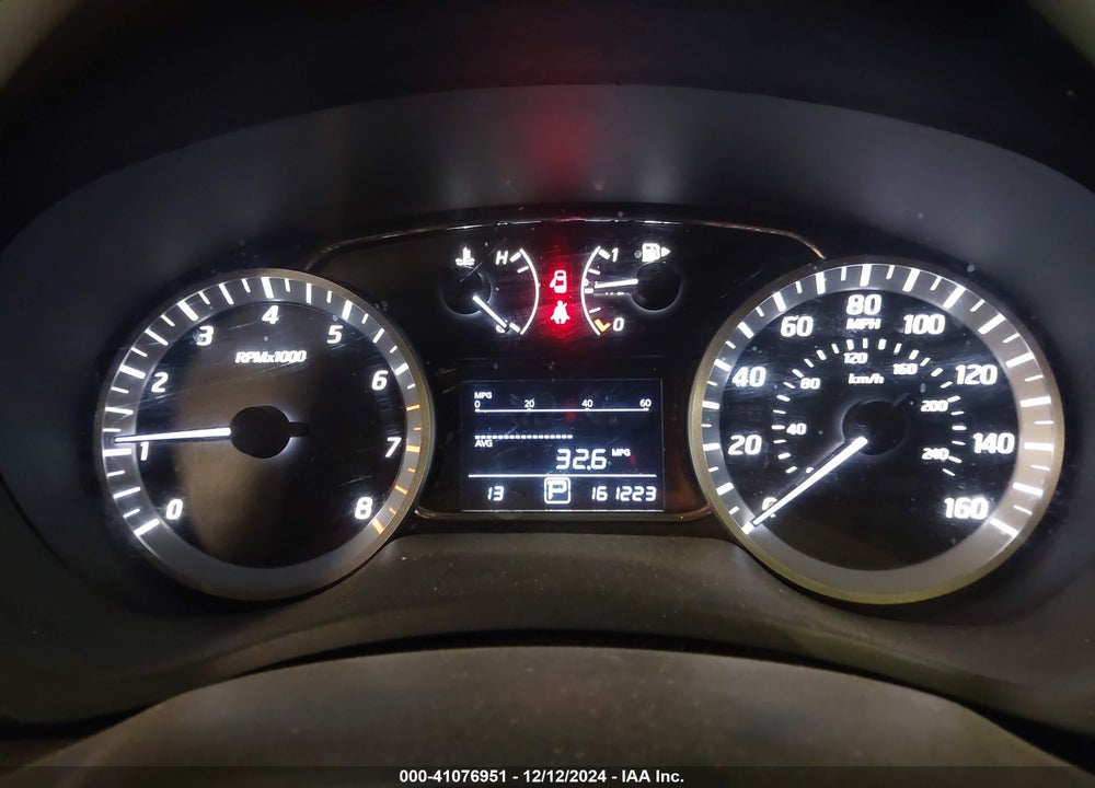 2015 NISSAN SENTRA SV VIN: 3N1AB7AP4FY215627