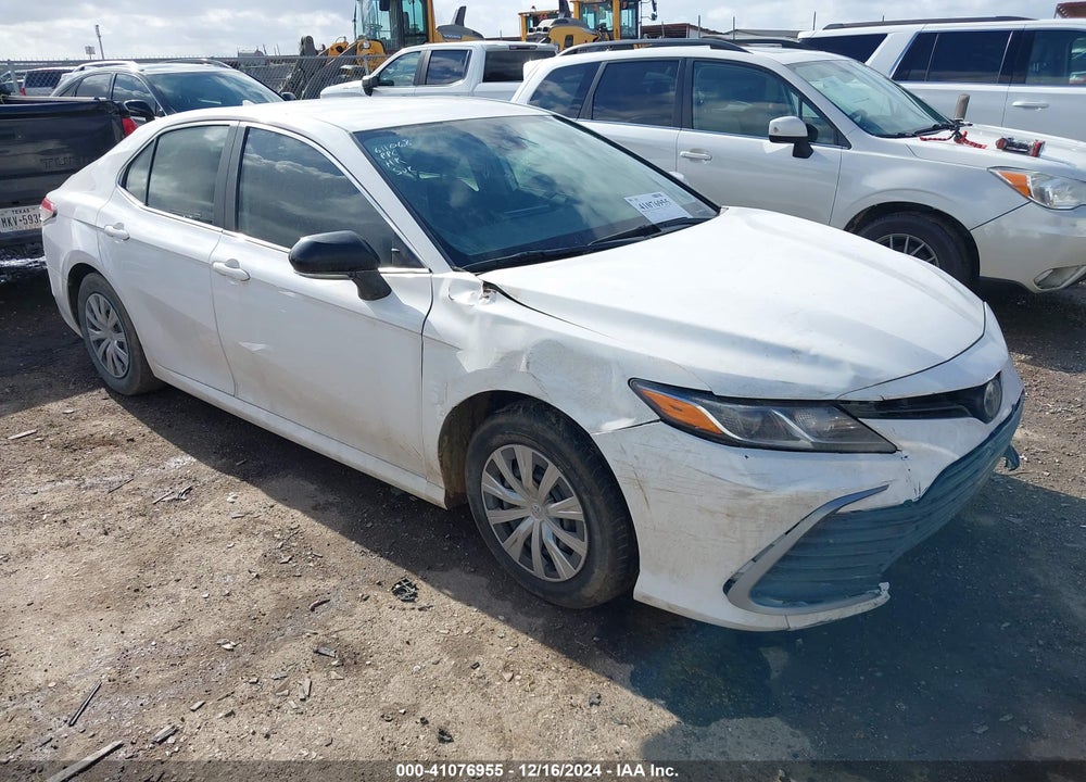 2023 TOYOTA CAMRY LE HYBRID VIN: 4T1C31AK7PU611068
