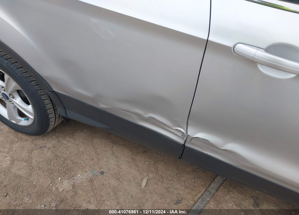 2015 FORD ESCAPE SE VIN: 1FMCU0GX2FUA99356