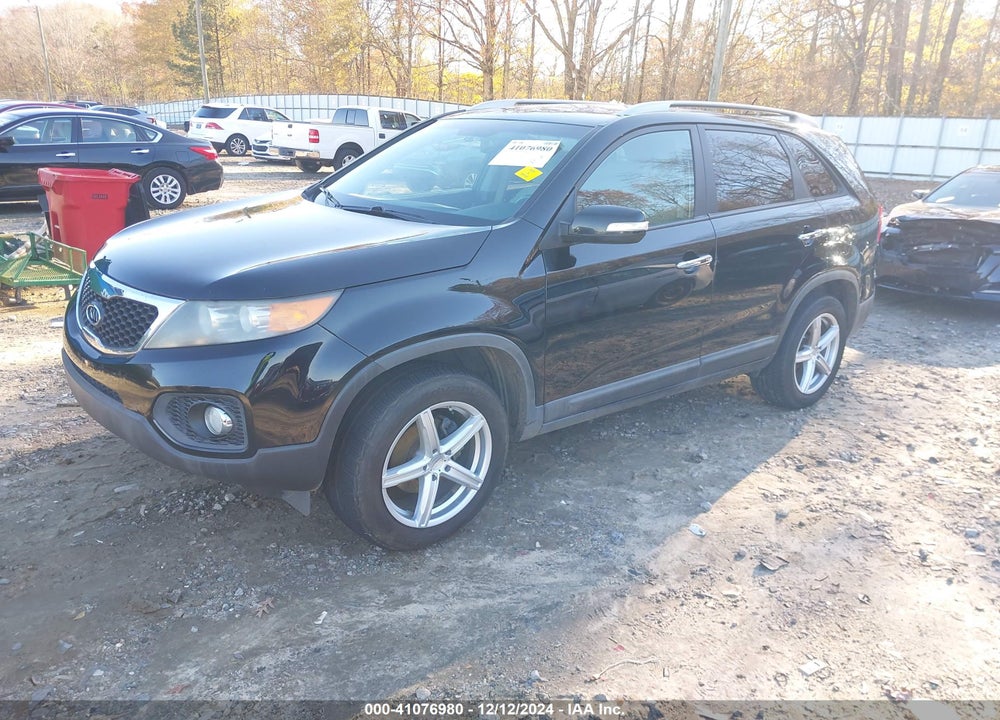 2011 KIA SORENTO LX V6 VIN: 5XYKT4A21BG063094