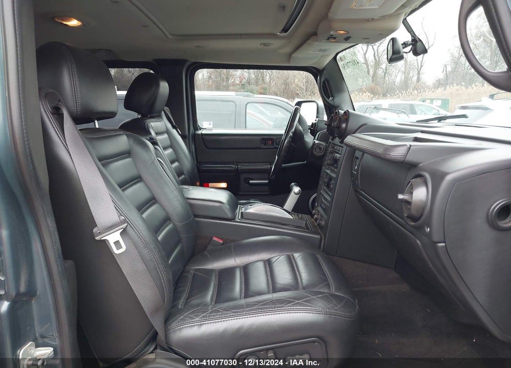 2005 HUMMER H2 SUV VIN: 5GRGN23U35H102703