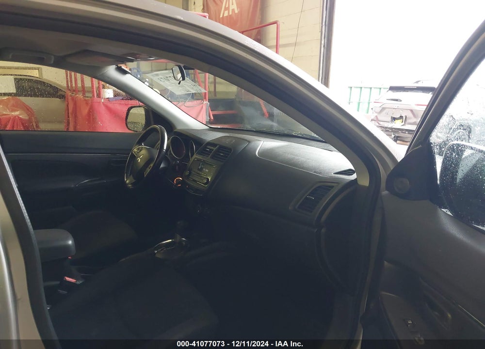 2015 MITSUBISHI OUTLANDER SPORT ES VIN: 4A4AP3AU1FE054771
