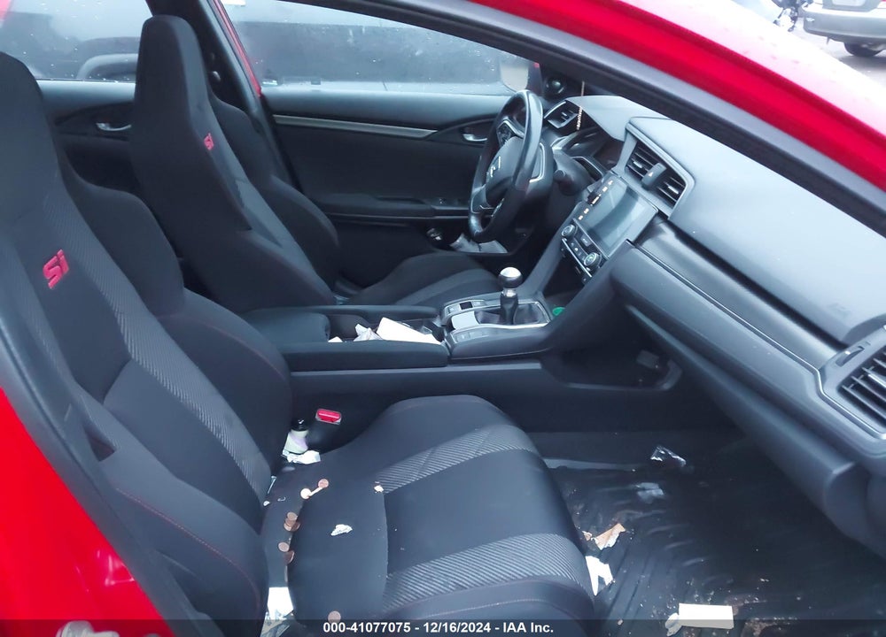 2017 HONDA CIVIC VIN: 2HGFC1E57HH706256
