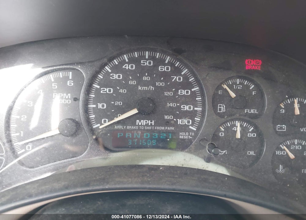 2002 CHEVROLET SUBURBAN 1500 LT VIN: 1GNFK16Z42J305909