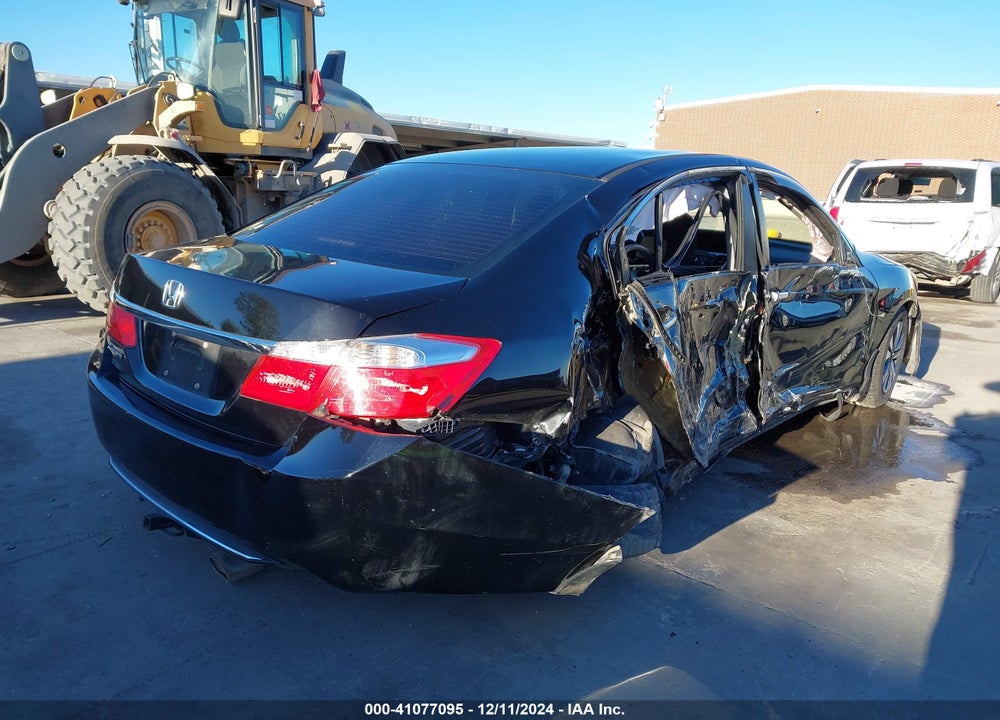 2013 HONDA ACCORD LX VIN: 1HGCR2F37DA155453