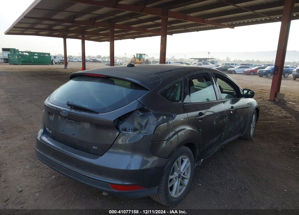 2015 FORD FOCUS SE VIN: 1FADP3K29FL326390