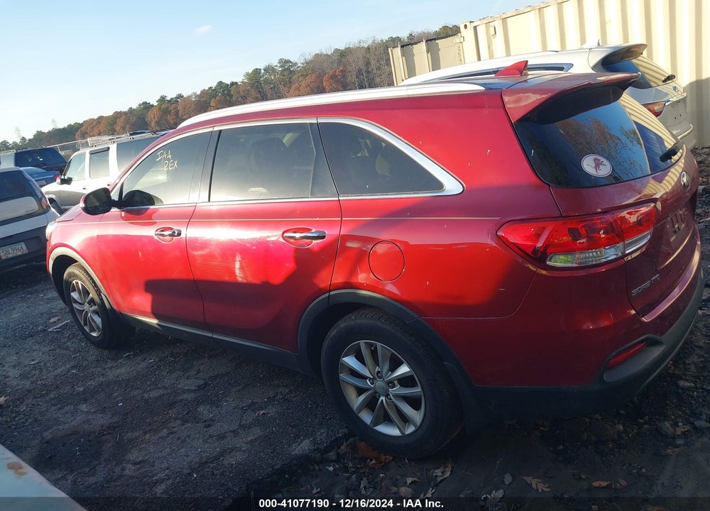 2016 KIA SORENTO 3.3L LX VIN: 5XYPG4A59GG026497