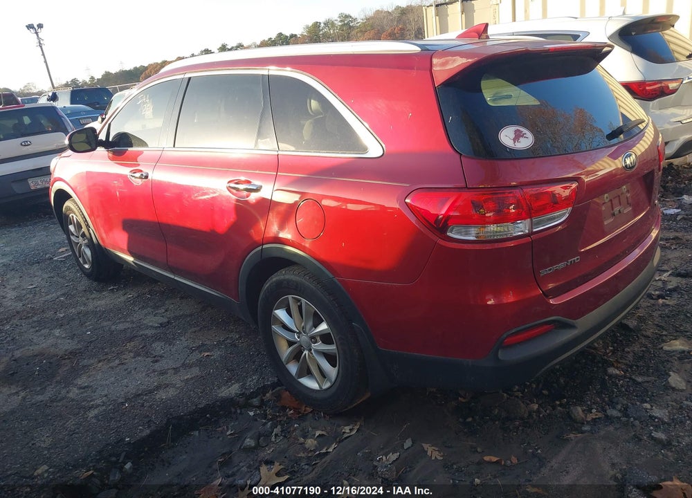 2016 KIA SORENTO 3.3L LX VIN: 5XYPG4A59GG026497