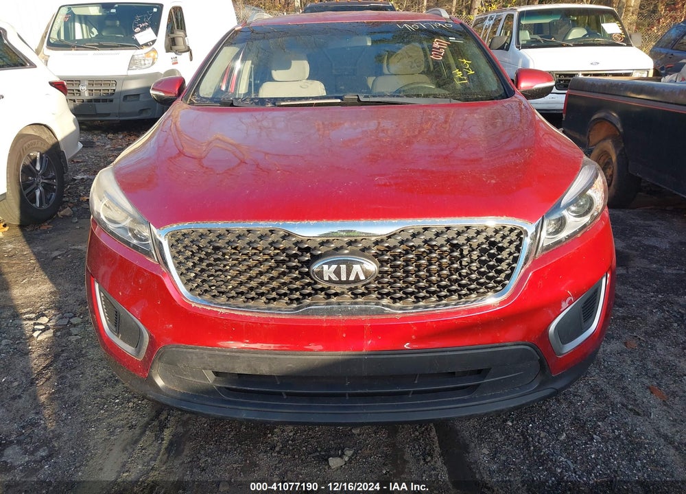 2016 KIA SORENTO 3.3L LX VIN: 5XYPG4A59GG026497