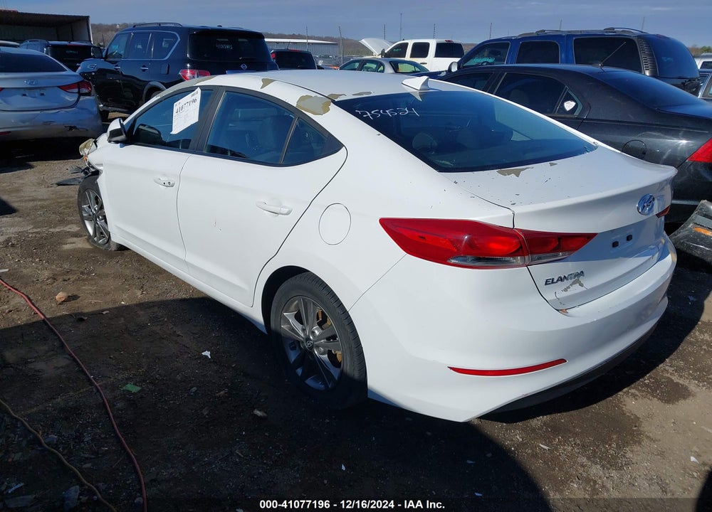 2018 HYUNDAI ELANTRA VIN: 5NPD84LF2JH256906