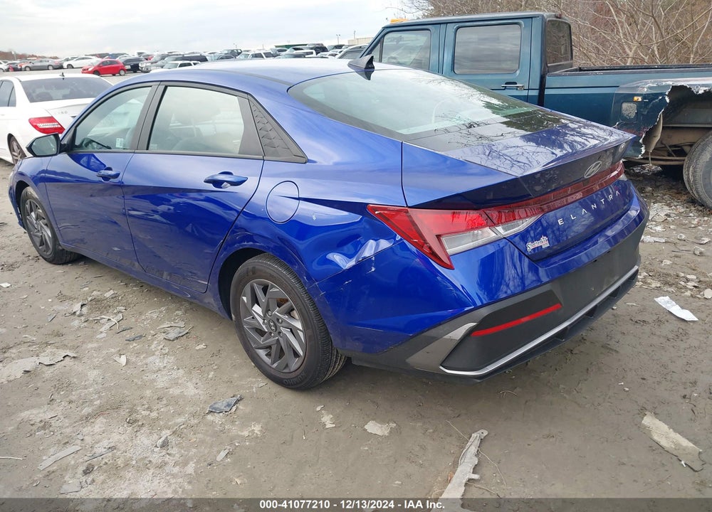 2024 HYUNDAI ELANTRA VIN: KMHLM4DG0RU640520