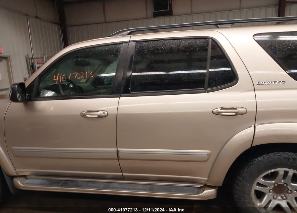 2007 TOYOTA SEQUOIA LIMITED V8 VIN: 5TDBT48A97S277824