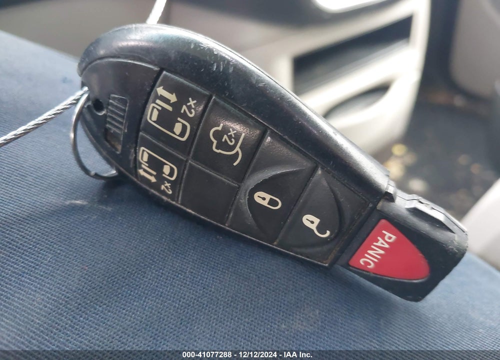 2012 CHRYSLER TOWN & COUNTRY TOURING VIN: 2C4RC1BG1CR190030