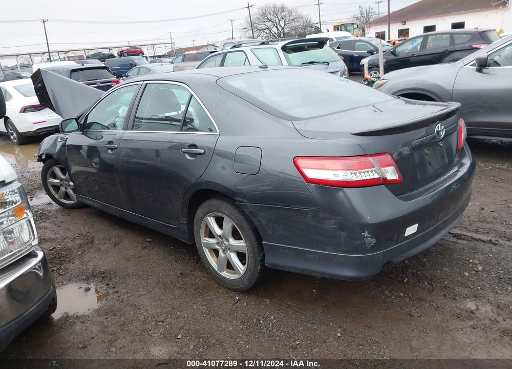 2011 TOYOTA CAMRY SE VIN: 4T1BF3EK2BU656548