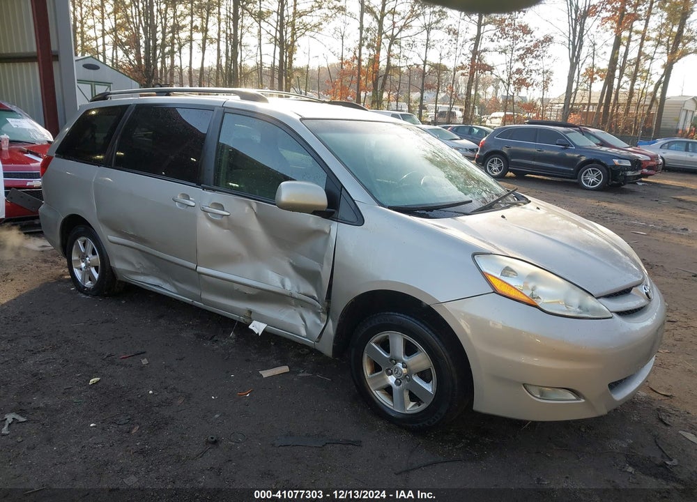 2007 TOYOTA SIENNA XLE VIN: 5TDZK22C47S002975