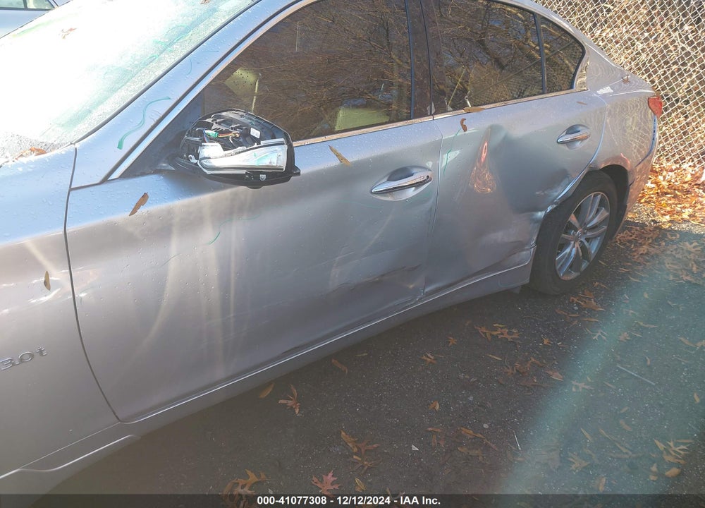 2017 INFINITI Q50 VIN: JN1EV7ARXHM832420
