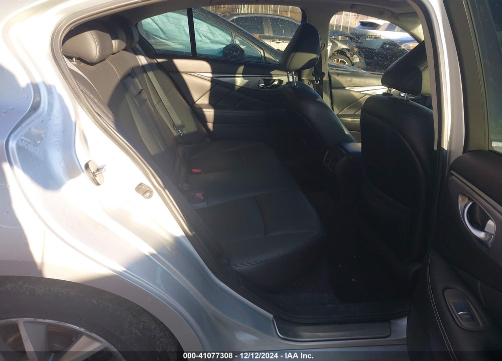 2017 INFINITI Q50 VIN: JN1EV7ARXHM832420