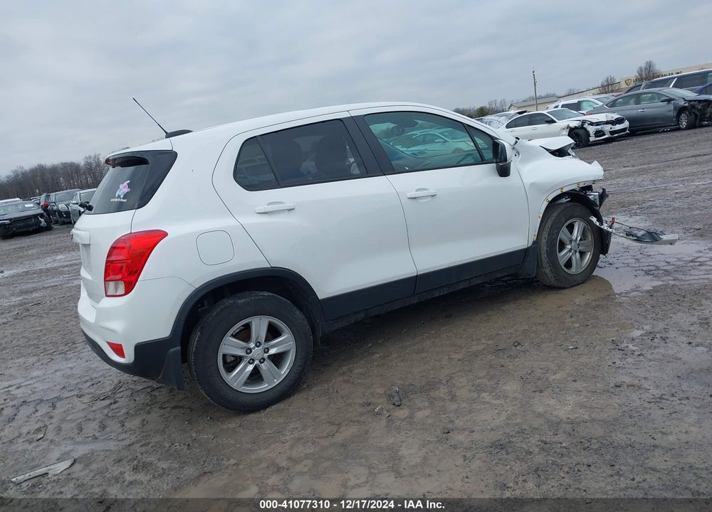 2020 CHEVROLET TRAX AWD LS VIN: KL7CJNSB7LB337356