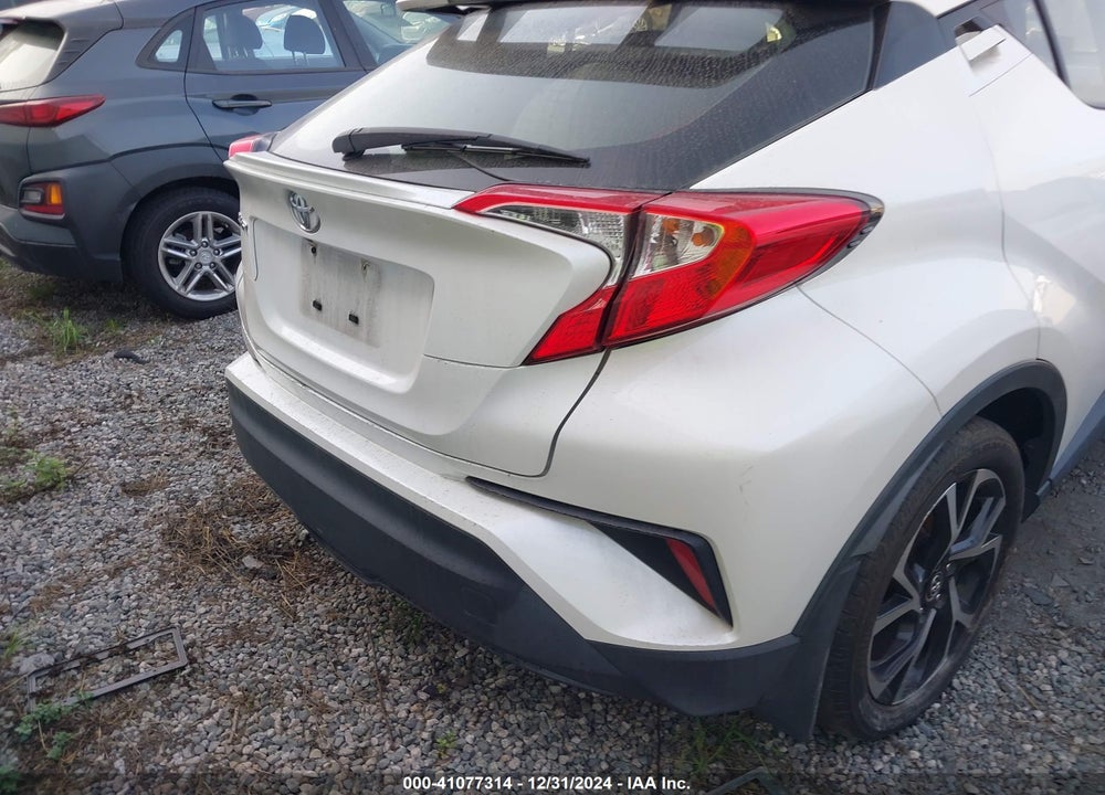 2018 TOYOTA C-HR XLE VIN: JTNKHMBX8J1011533