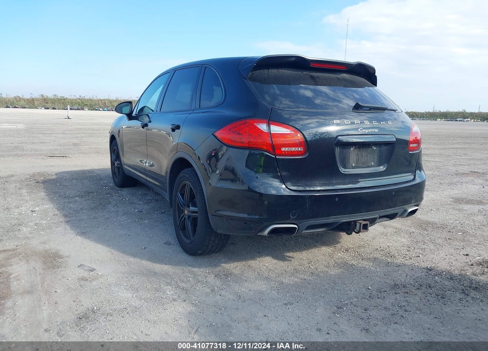 2014 PORSCHE CAYENNE VIN: WP1AA2A24ELA01220
