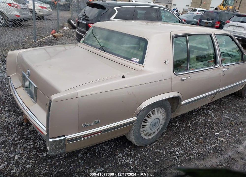1992 CADILLAC DEVILLE VIN: 1G6CD53B6N4206907