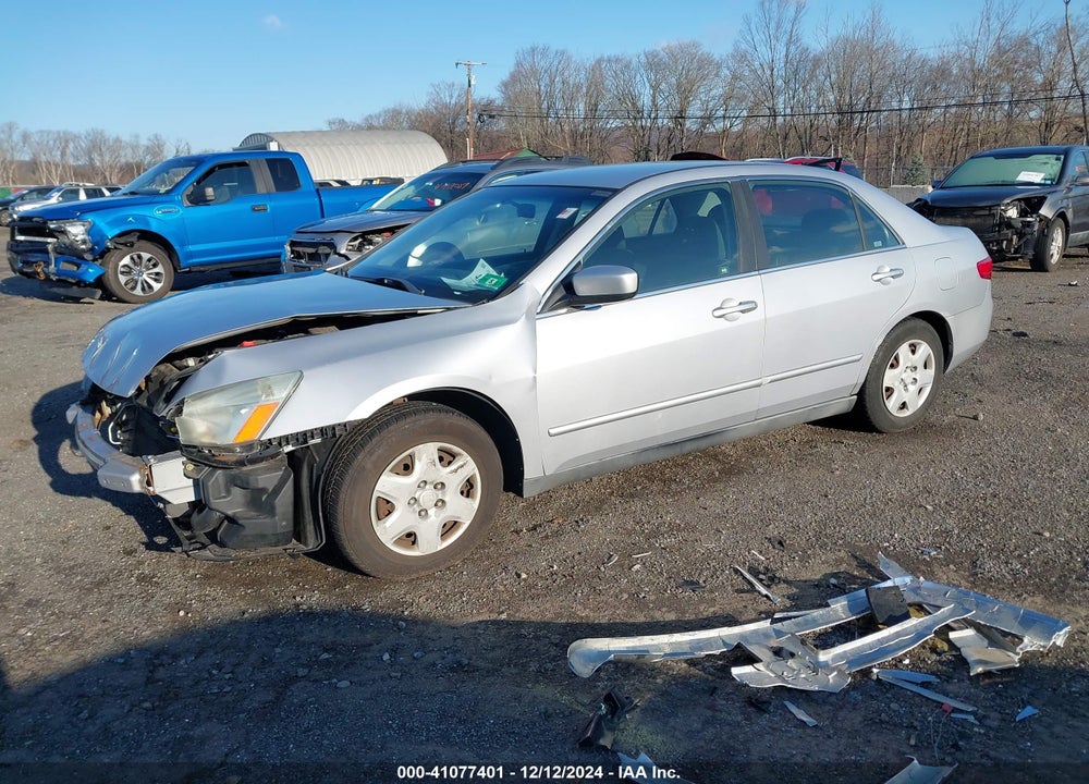 2005 HONDA ACCORD 2.4 LX VIN: 1HGCM56435A177072
