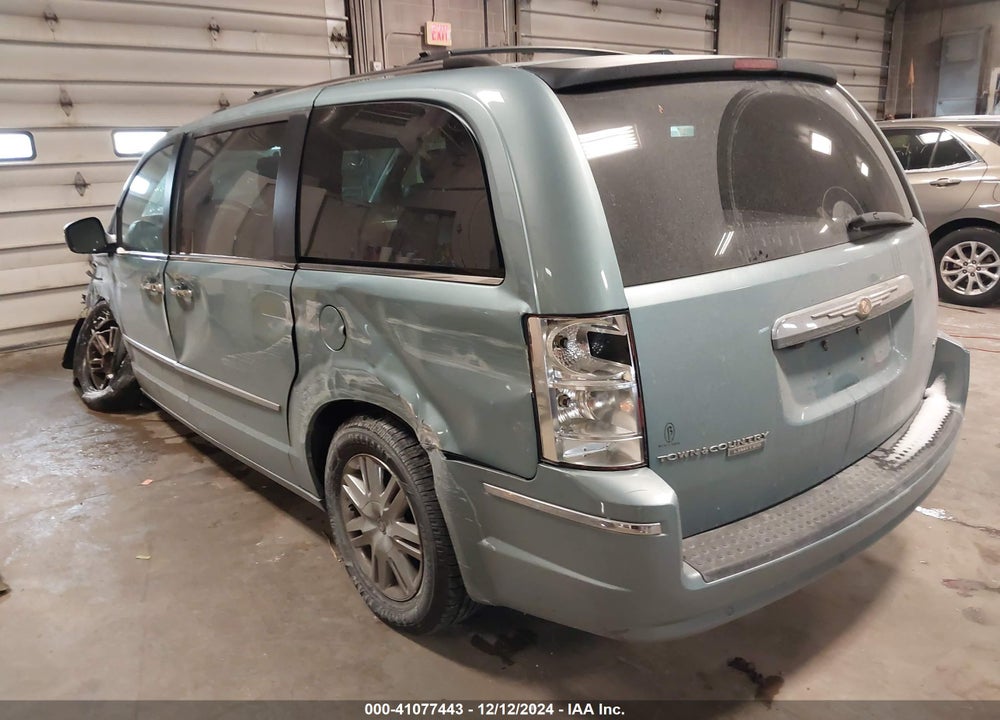 2008 CHRYSLER TOWN & COUNTRY LIMITED VIN: 2A8HR64X38R718820