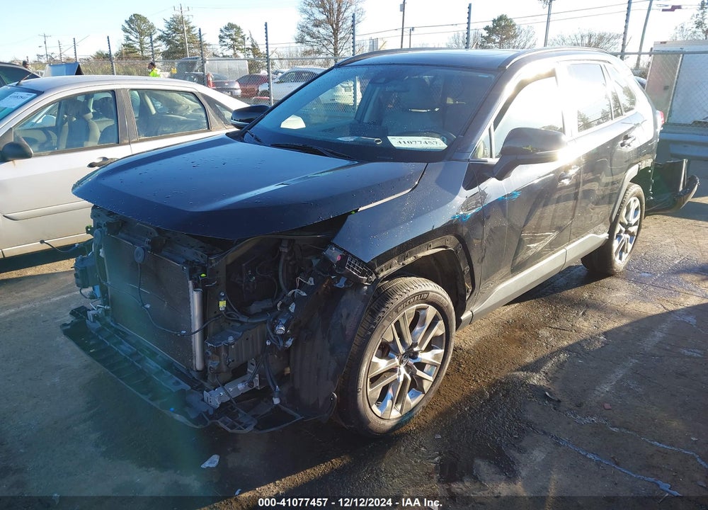 2019 TOYOTA RAV4 XLE PREMIUM VIN: JTMC1RFV7KD003880