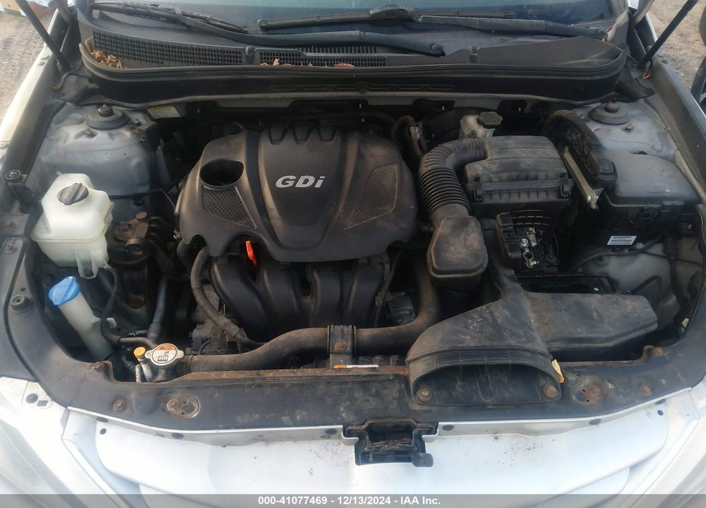 2013 HYUNDAI SONATA GLS VIN: 5NPEB4AC2DH752226