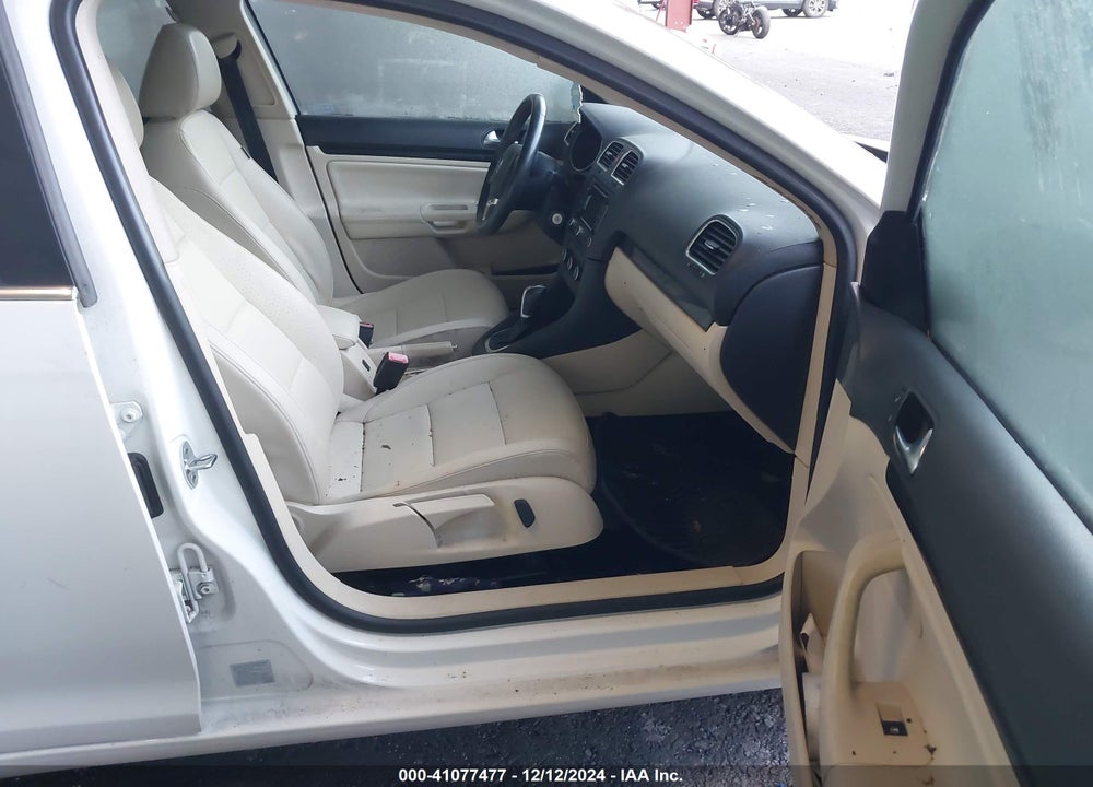 2012 VOLKSWAGEN JETTA VIN: 3VWPL7AJ7CM698031
