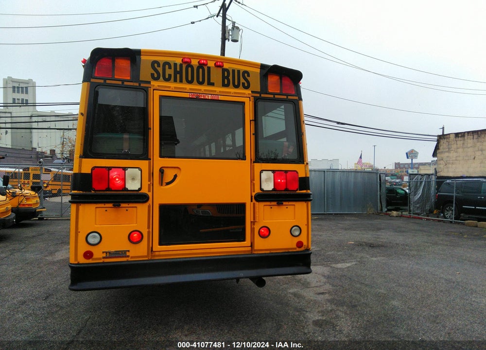 2007 FREIGHTLINER CHASSIS B2B VIN: 4UZABRDC97CW15268