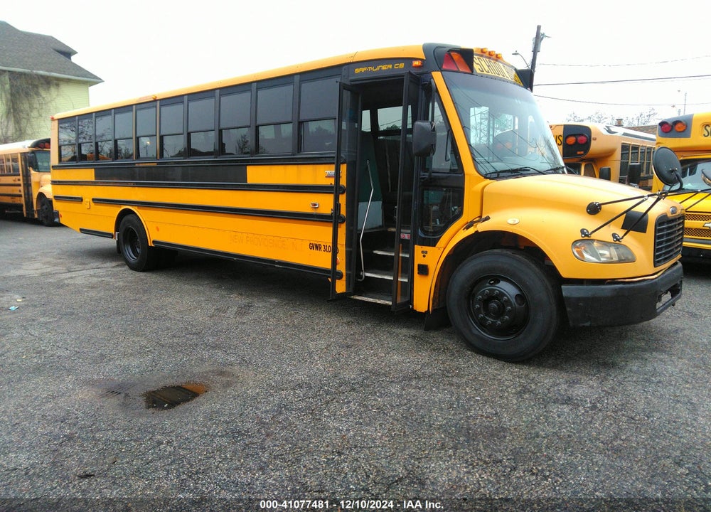 2007 FREIGHTLINER CHASSIS B2B VIN: 4UZABRDC97CW15268