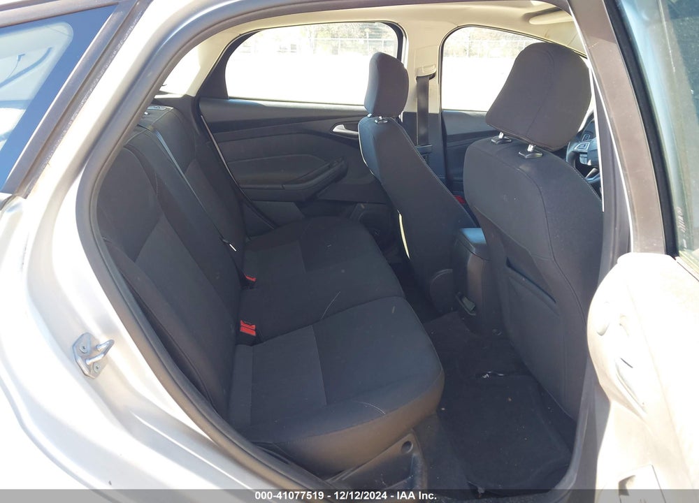 2017 FORD FOCUS SEL VIN: 1FADP3M29HL345778