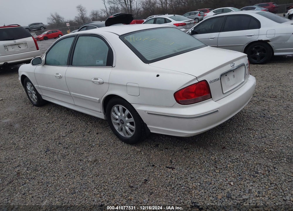 2003 HYUNDAI SONATA GLS/LX VIN: KMHWF35H83A831183