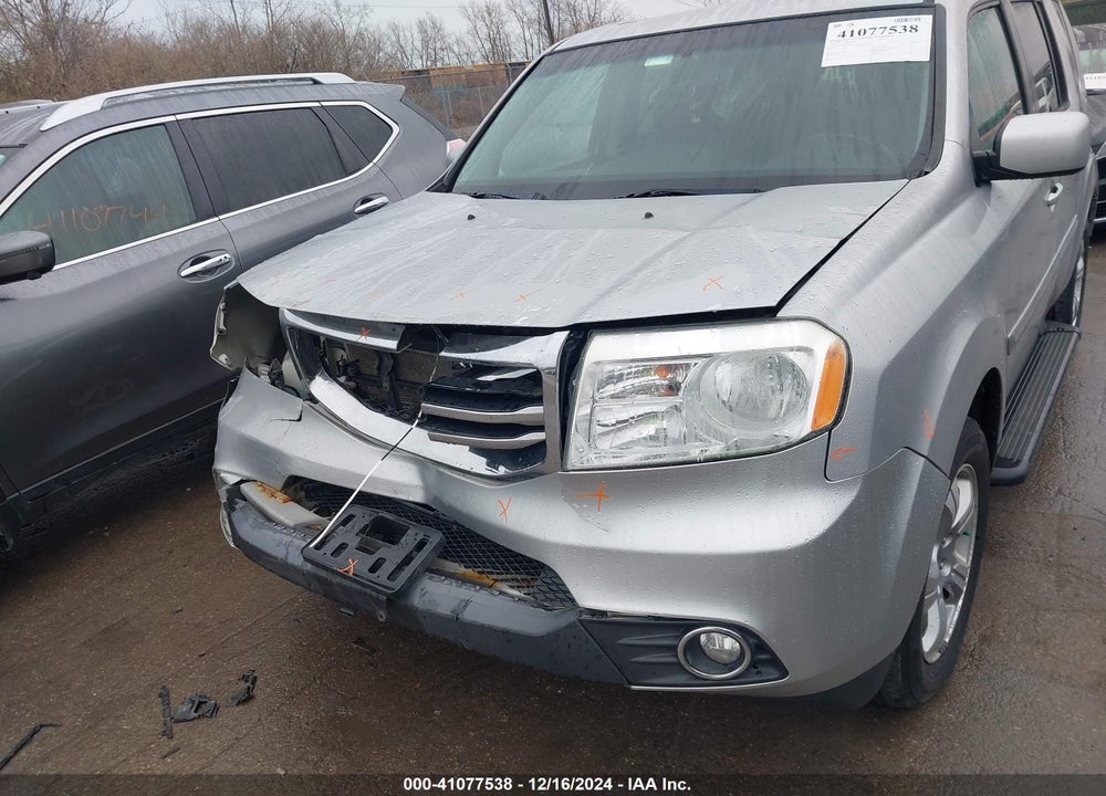 2012 HONDA PILOT EX-L VIN: 5FNYF4H55CB009372