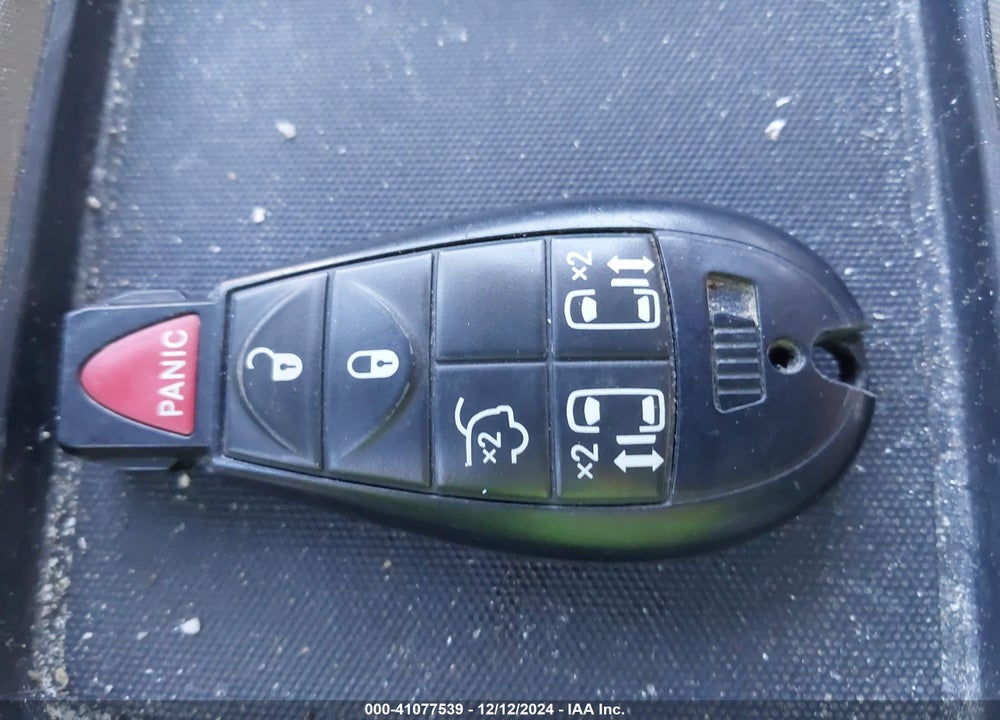 2015 CHRYSLER TOWN & COUNTRY TOURING VIN: 2C4RC1BG0FR644675