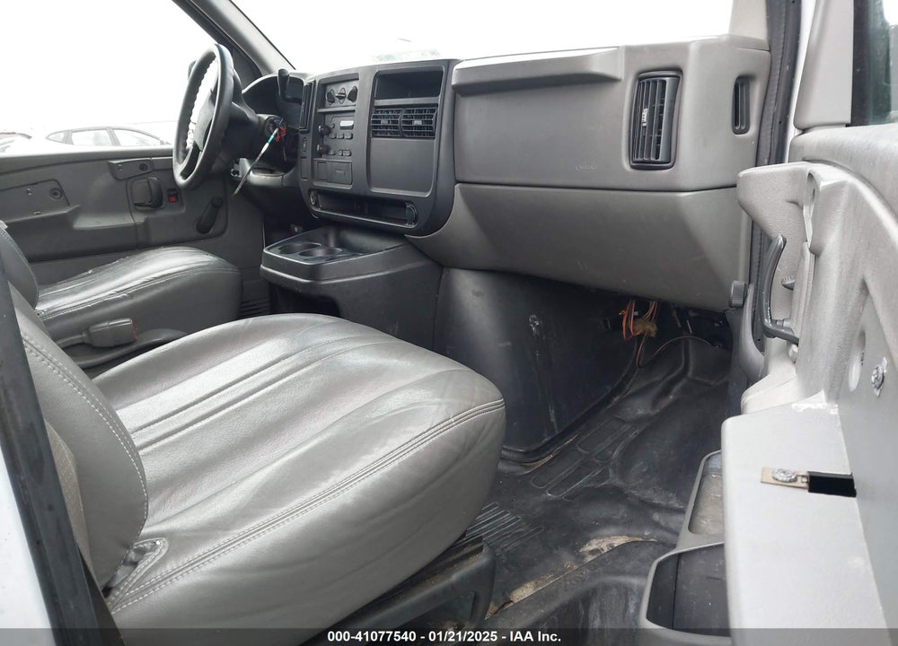 2007 GMC SAVANA WORK VAN VIN: 1GTFG15XX71131815