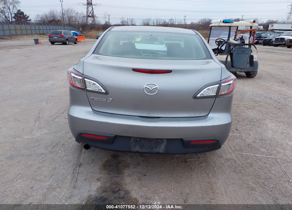 2010 MAZDA 3 I TOURING VIN: JM1BL1SF9A1338693