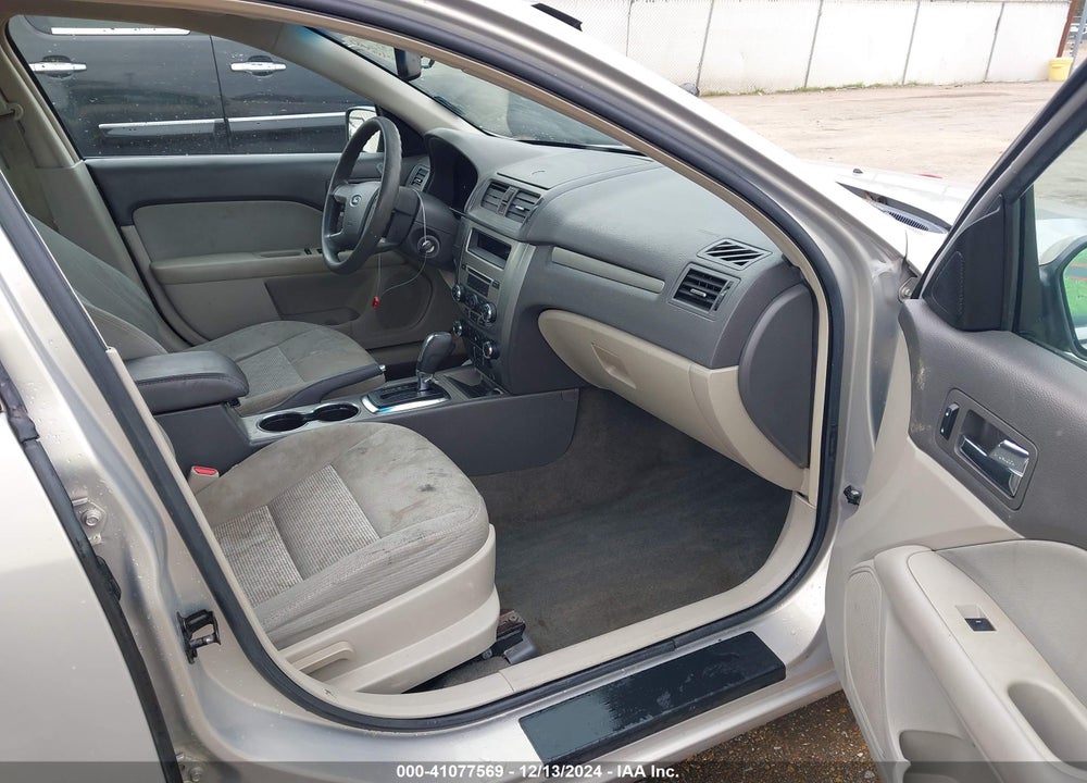 2010 FORD FUSION SE VIN: 3FAHP0HA3AR338527