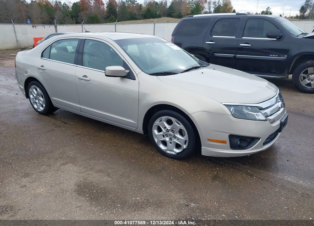 2010 FORD FUSION SE VIN: 3FAHP0HA3AR338527