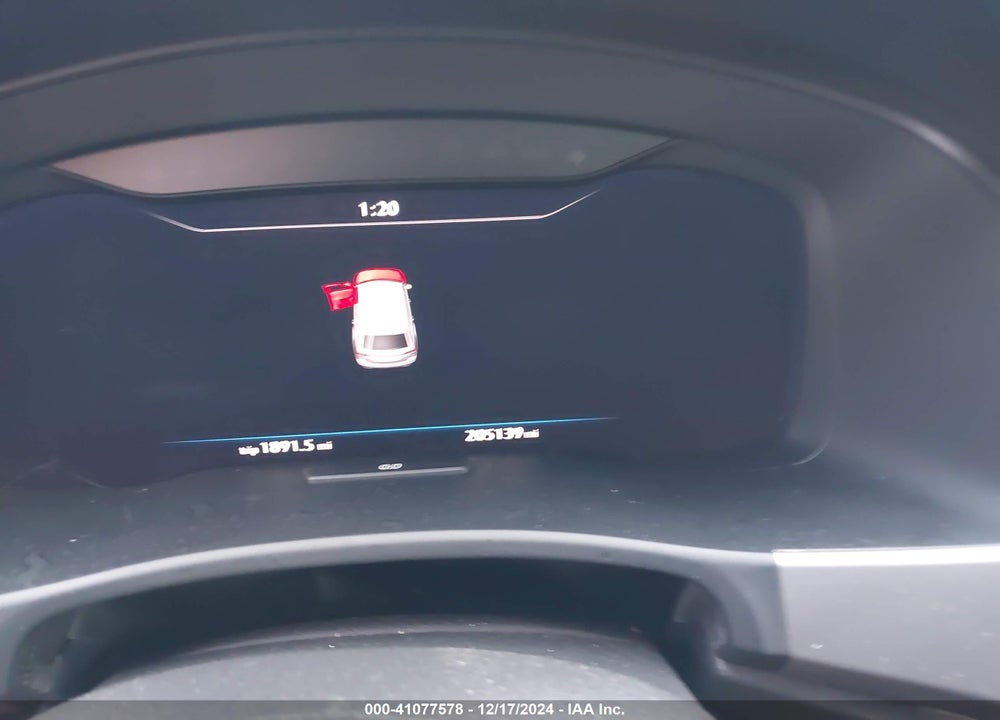 2018 VOLKSWAGEN ATLAS 3.6L V6 SEL PREMIUM VIN: 1V2NR2CA4JC550568