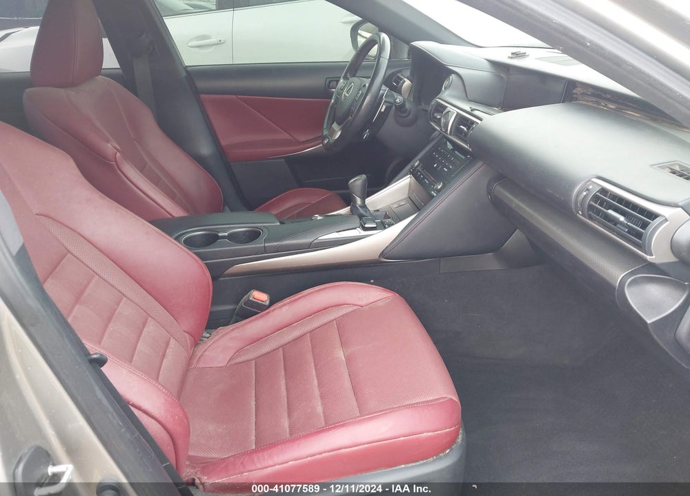 2018 LEXUS IS 300 VIN: JTHBA1D20J5080751